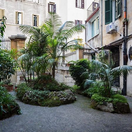 Ferienwohnung The Royal Story Rom Exterior foto