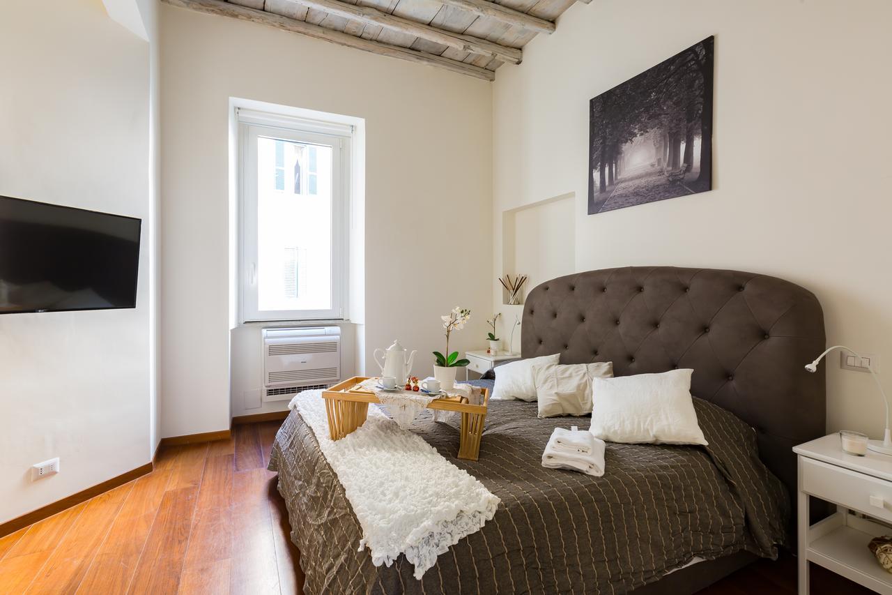 Ferienwohnung The Royal Story Rom Exterior foto