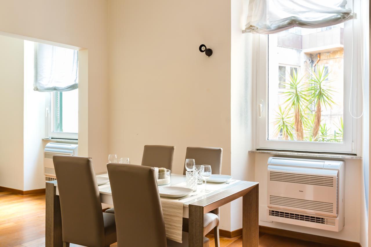 Ferienwohnung The Royal Story Rom Exterior foto